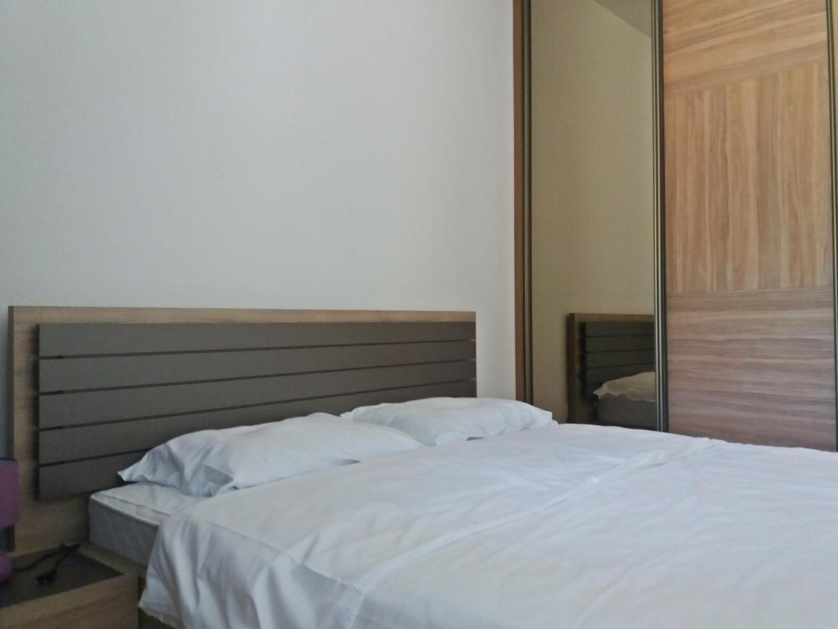 Fontana Lux *