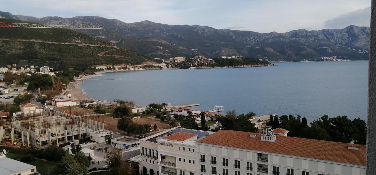 Fontana Lux * Budva